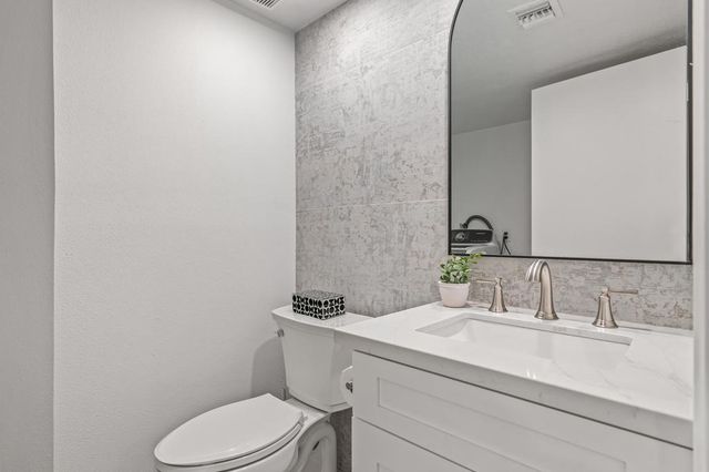 510 Flower Hill Lane, Palm Desert, CA 92260
