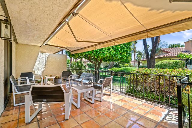 510 Flower Hill Lane, Palm Desert, CA 92260