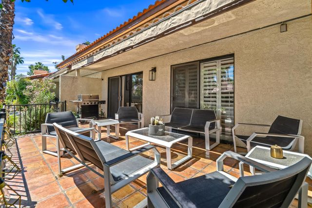 510 Flower Hill Lane, Palm Desert, CA 92260