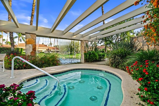 510 Flower Hill Lane, Palm Desert, CA 92260