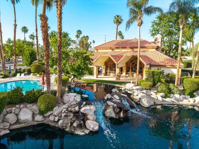 510 Flower Hill Lane, Palm Desert, CA 92260