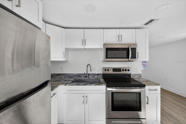 5419 OCEANIC ROAD, Holiday, FL 34690