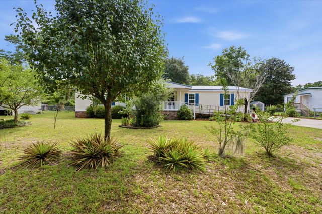 302 Butter Road, Bonneau, SC 29431