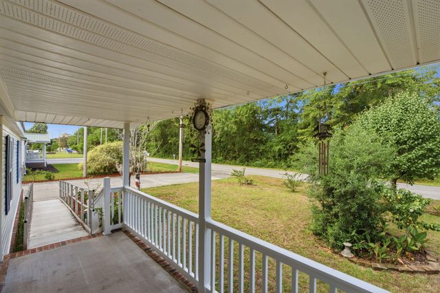 302 Butter Road, Bonneau, SC 29431