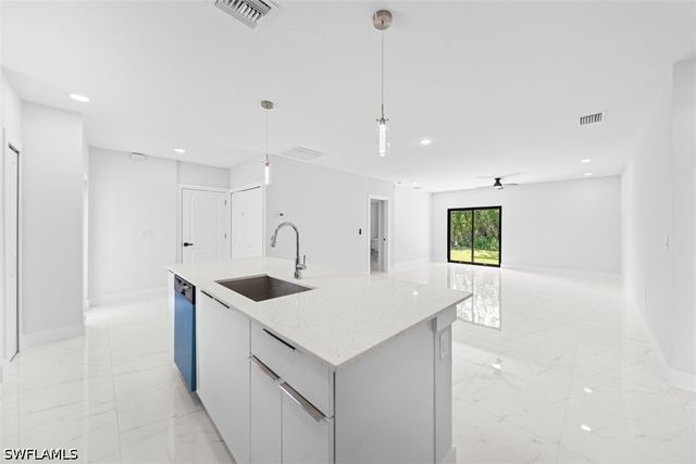 2505 1st St Sw, Lehigh Acres, FL 33976