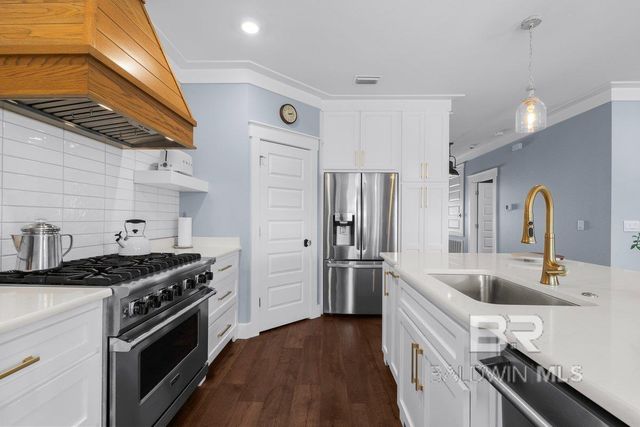 4211 Cartgate Drive, Gulf Shores, AL 36542
