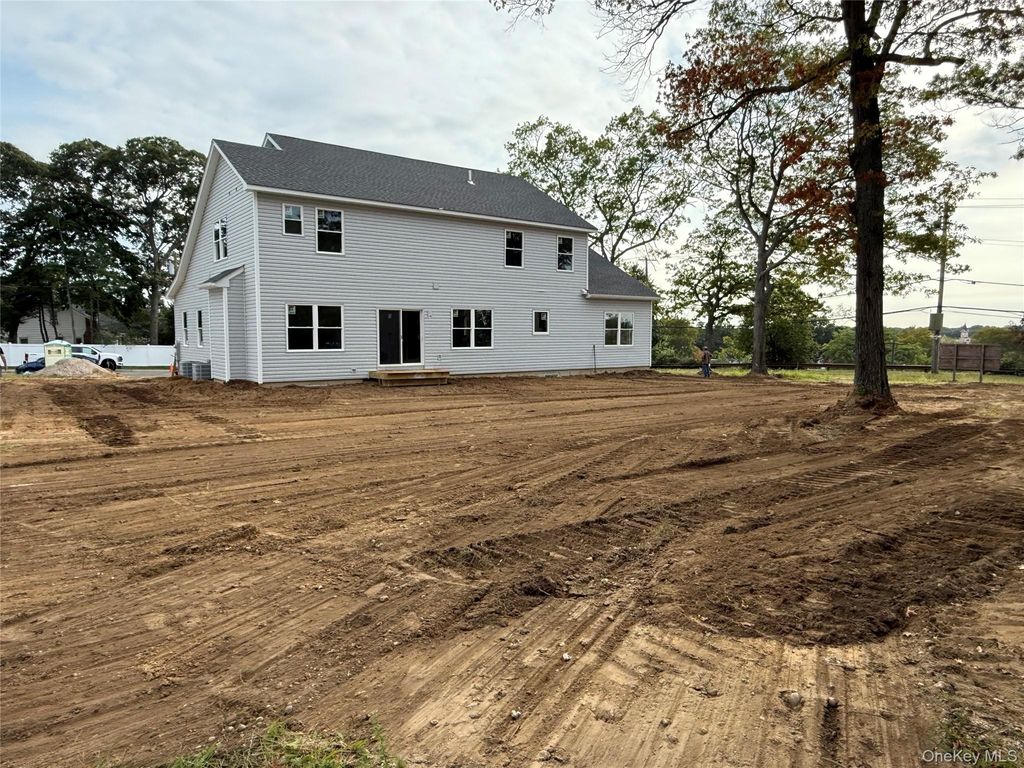 3 Lotto Court, Lake Grove, NY 11755 — photo 2