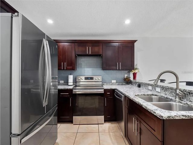 12747 SOMERSET OAKS STREET, Orlando, FL 32828