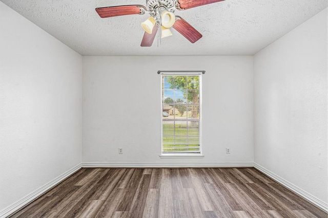 10515 Autumn Harvest Drive, Houston, TX 77064
