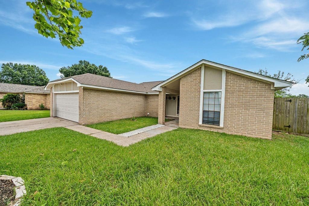 10515 Autumn Harvest Drive, Houston, TX 77064