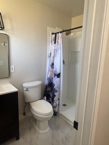 498 O St, Lincoln, CA 95648