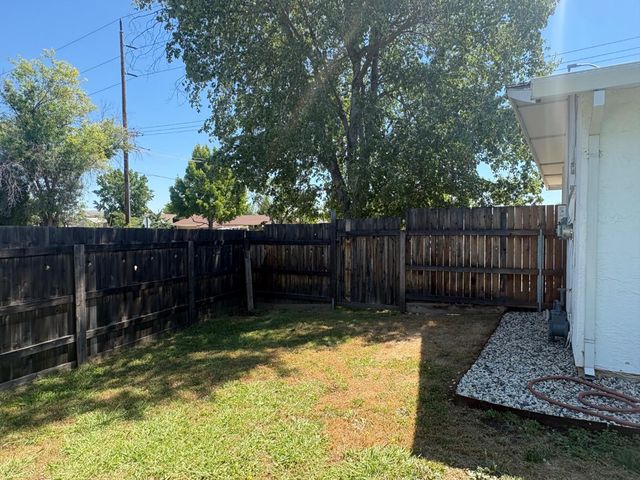 498 O St, Lincoln, CA 95648