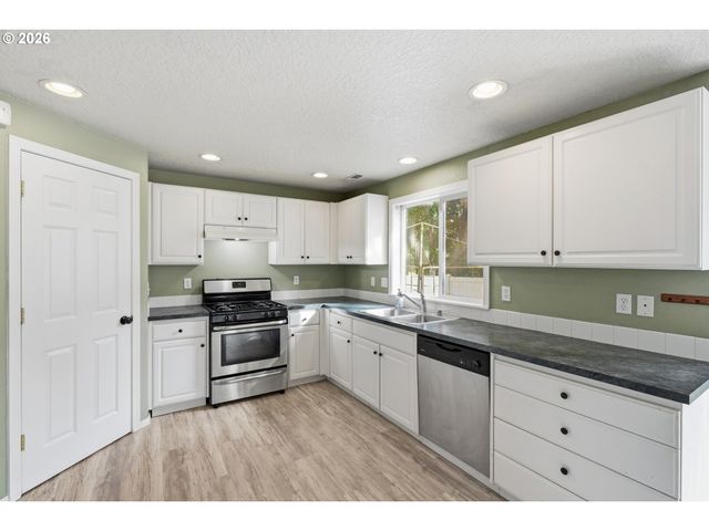 4717 Ne 40TH St, Vancouver, WA 98661