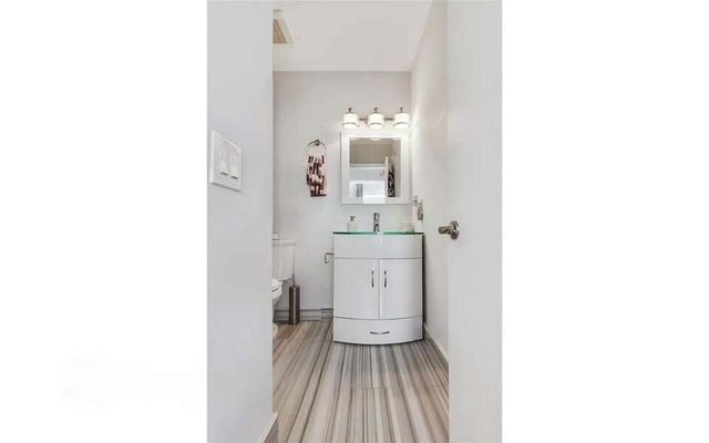 1320 Drexel Avenue 208, Miami Beach, FL 33139