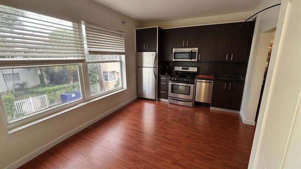1320 Drexel Avenue 208, Miami Beach, FL 33139