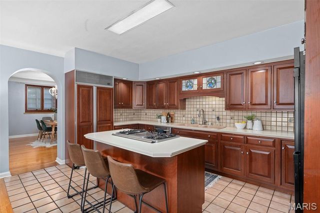 5039 Miami, St Louis, MO 63139
