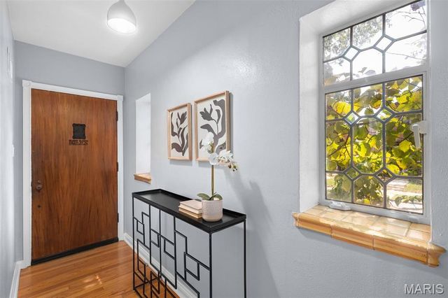 5039 Miami, St Louis, MO 63139
