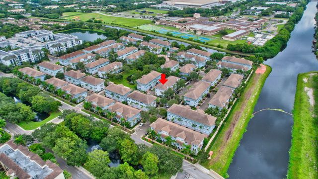 1274 Via Panzani, Boynton Beach, FL 33426