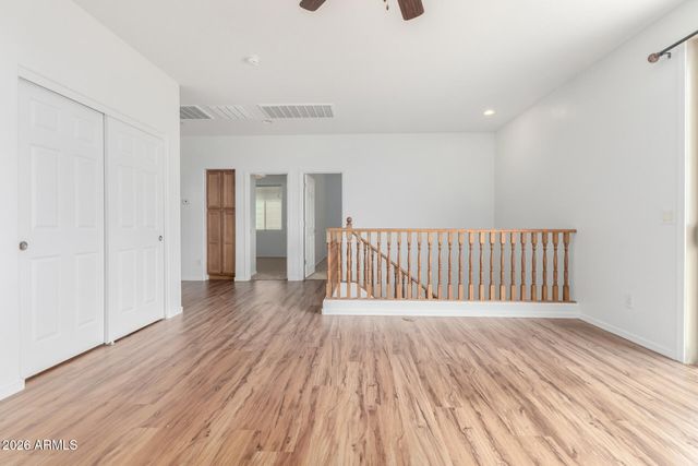 4419 W POWELL Drive, New River, AZ 85087