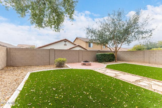 4419 W POWELL Drive, New River, AZ 85087