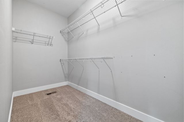 8002 NW 104th Court, Johnston, IA 50131