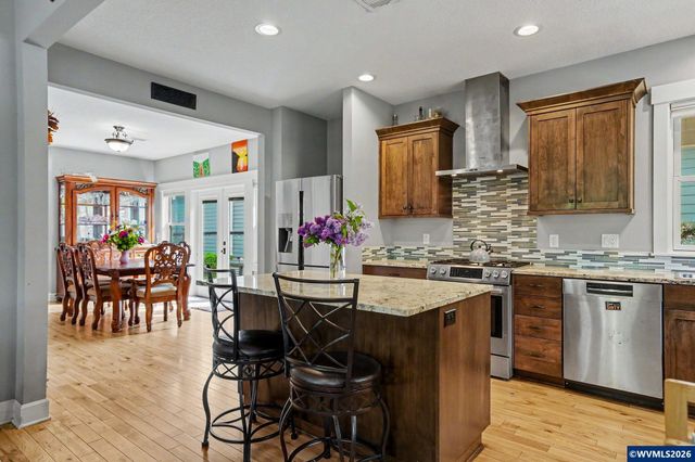 1423 Grantham Ln SE, Salem, OR 97302