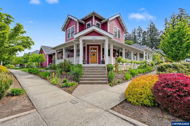 1423 Grantham Ln SE, Salem, OR 97302