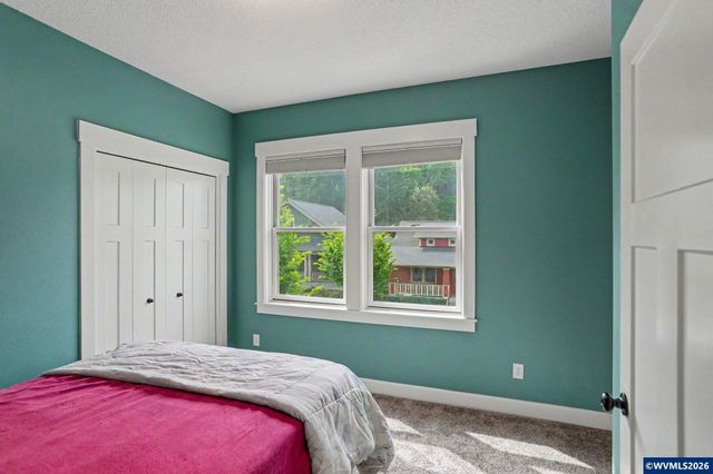 1423 Grantham Ln SE, Salem, OR 97302