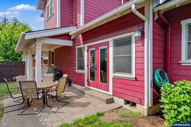 1423 Grantham Ln SE, Salem, OR 97302