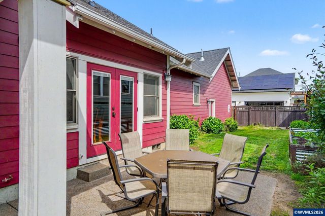 1423 Grantham Ln SE, Salem, OR 97302