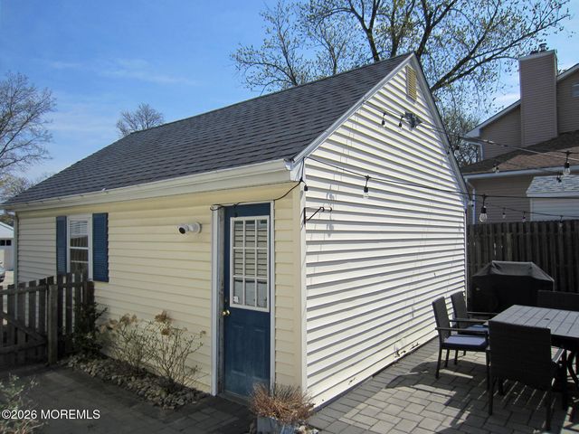 407 Church Street, Middletown, NJ 07718