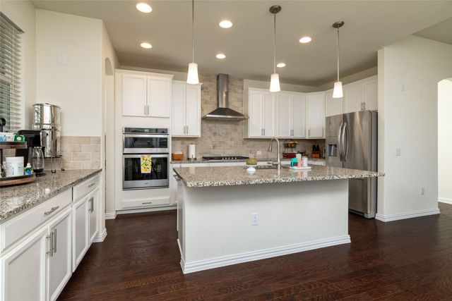 2504 Wallingford Drive, Mansfield, TX 76084