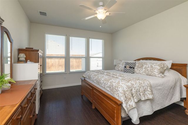2504 Wallingford Drive, Mansfield, TX 76084