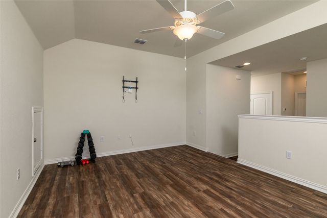 2504 Wallingford Drive, Mansfield, TX 76084