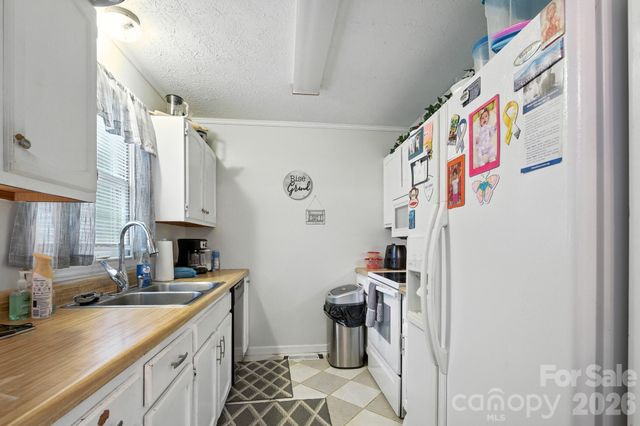 409 Cottrell Hill Road, Lenoir, NC 28645