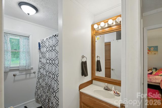 409 Cottrell Hill Road, Lenoir, NC 28645