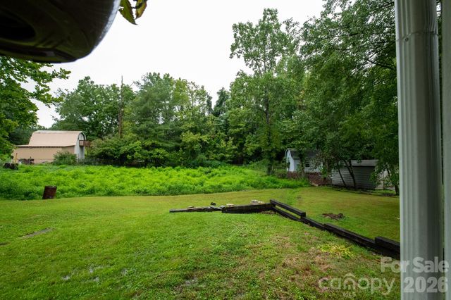 409 Cottrell Hill Road, Lenoir, NC 28645