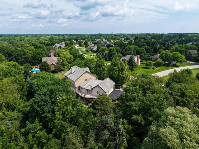 5102 Alexander DRIVE, Racine, WI 53402