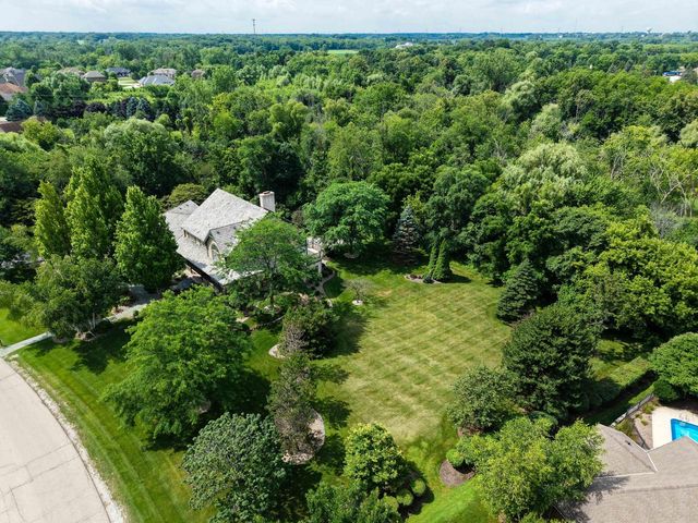 5102 Alexander DRIVE, Racine, WI 53402
