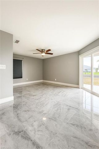 1452 SE 15th TER, Cape Coral, FL 33990