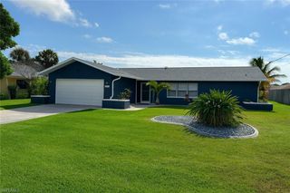 1452 SE 15th TER, Cape Coral, FL 33990