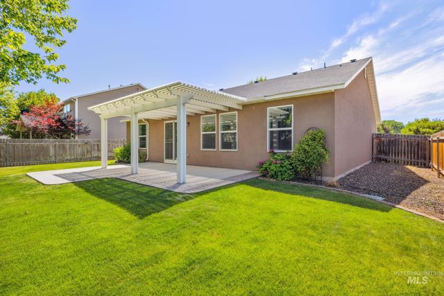 4296 N Longabaugh Way, Meridian, ID 83646