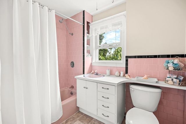 89 Bedford Street, Waltham, MA 02453