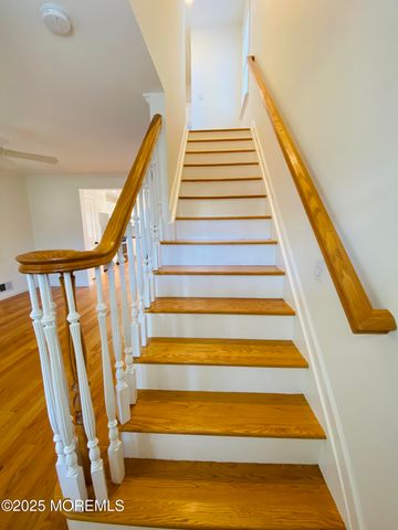 32 1st Street, Rumson, NJ 07760