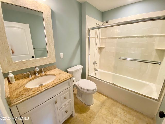 32 1st Street, Rumson, NJ 07760