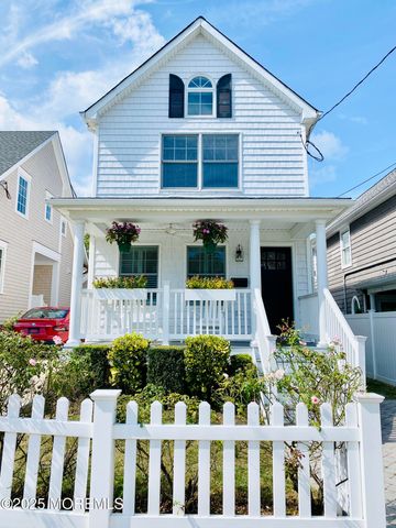 32 1st Street, Rumson, NJ 07760