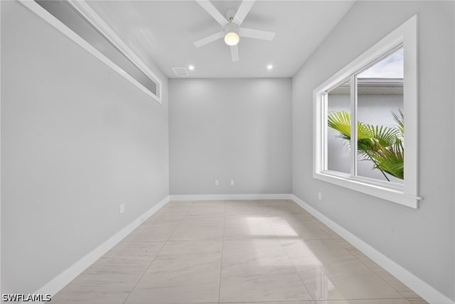 2929 SW 6th PL, Cape Coral, FL 33914