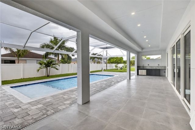 2929 SW 6th PL, Cape Coral, FL 33914