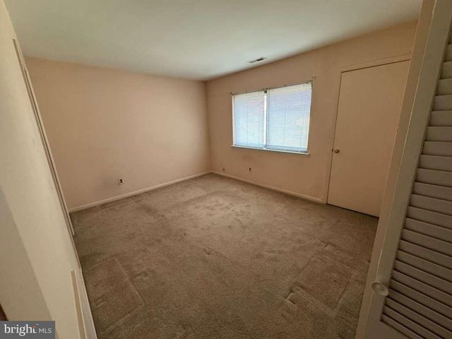 16-B E DAISY LANE, Mount Laurel, NJ 08054