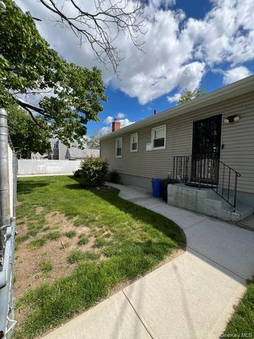 12005 Nashville Boulevard, Saint Albans, NY 11412